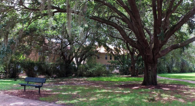 Апартаменты Resort-style 4BR Home Gated Community Near Disney