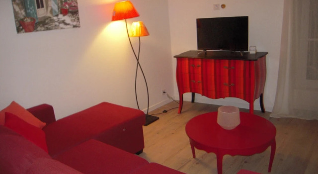 Splendide Duplex dans Maison de Ville, จอง โรงแรม เกรโนเบิล Grenoble Area