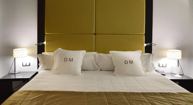 Полулюкс Отель Gran Hotel Don Manuel