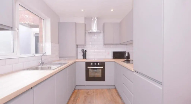Коттедж Queens Quarter Townhouse 2
