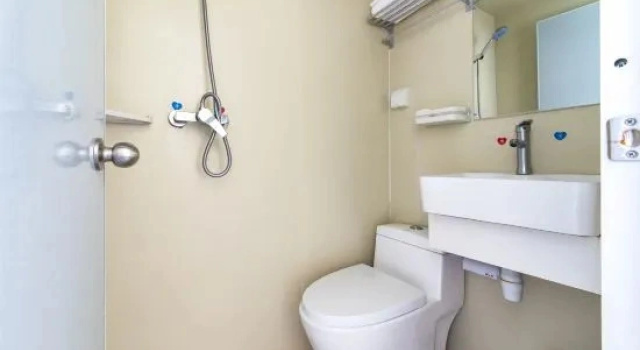 Hairong Business Hotel