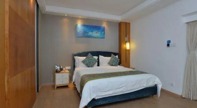 Семейный люкс Deluxe с 2 комнатами с видом на море Poly Phoenix Hotel