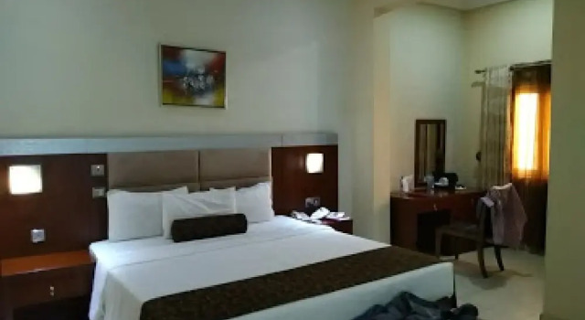 Nippon Grand Hotels - Apartment And Kitchen, Book Apartment Hotels in Bwari with a Pool, Swimming Pool