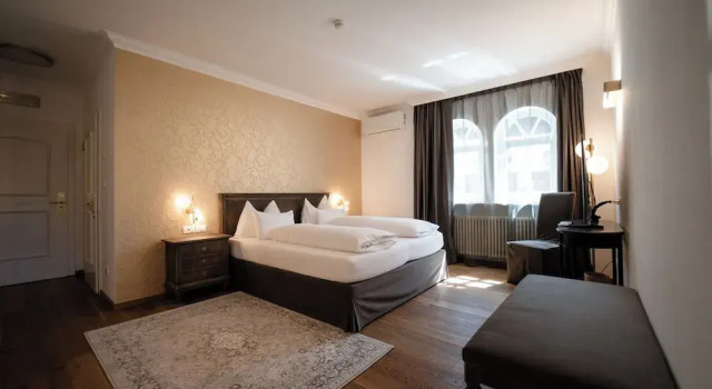 Полулюкс с балконом Hotel Hanswirt