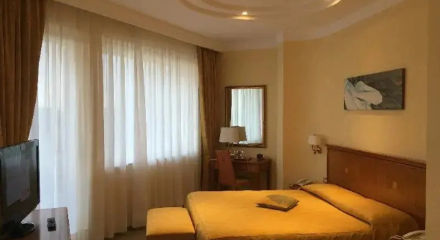 Двухместный номер Standard с балконом Hotel Tirreno