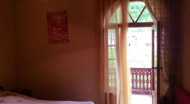 Areguni Guest House, Rezerwuj Pensjonat Dilidżan Tavush region