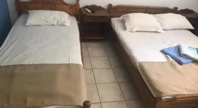 Angela - Zoi Rooms