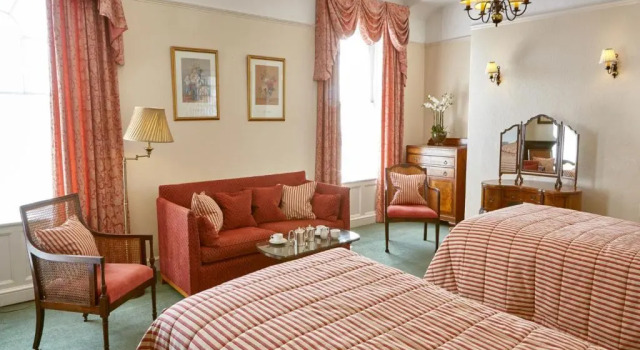 Двухместный номер Standard Royal York & Faulkner Hotel
