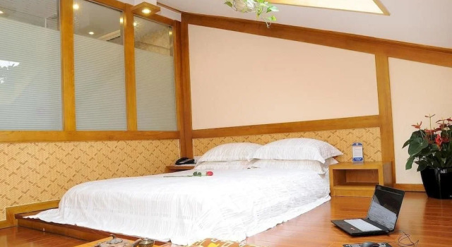 Sanqingshan Fashion Ya She Hotel, Rezerwuj Hotel Shangrao Jiangxi