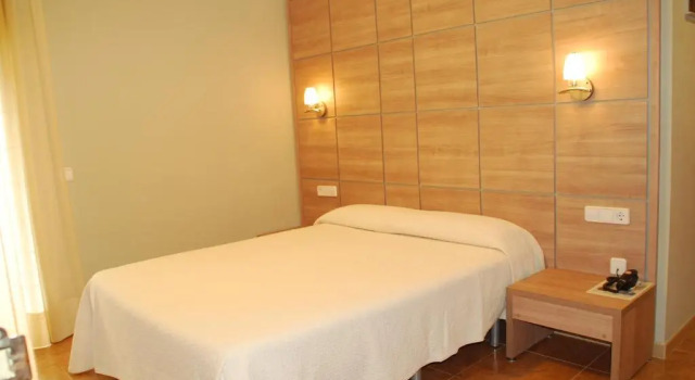 Двухместный номер Superior с балконом El Camí Hotel