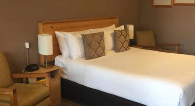 Номер Deluxe Balan Village Motel