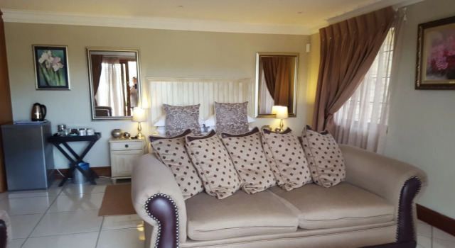 Mt Horeb Manor, Book Hotel Hoteller i Bethlehem med parkering, Parkering