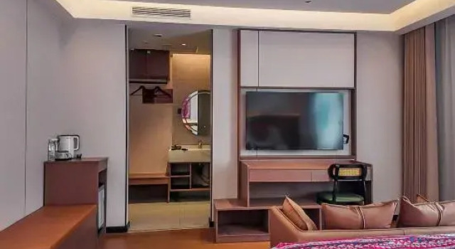 Huajian Minsha Hotel (Youhao Fashion Shopping Center), Boek Hotel Bole Xinjiang
