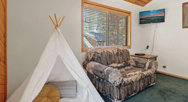 Papa Bear's Hideout, Rezerwuj Dom wakacyjny Big Bear Lake Stany Zjednoczone
