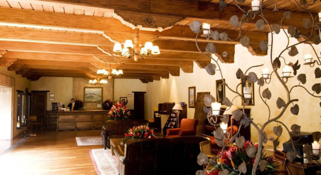 Porta Hotel Antigua, Rezerwuj Hotel Antigua Guatemala Zacatepeques