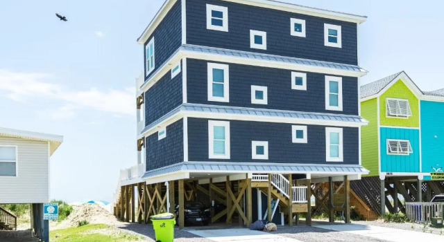 Clear Skies by Oak Island Accommodations