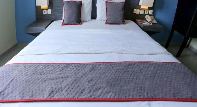 Люкс Deluxe Super OYO Townhouse OAK Hotel Fiducia Pondok Gede