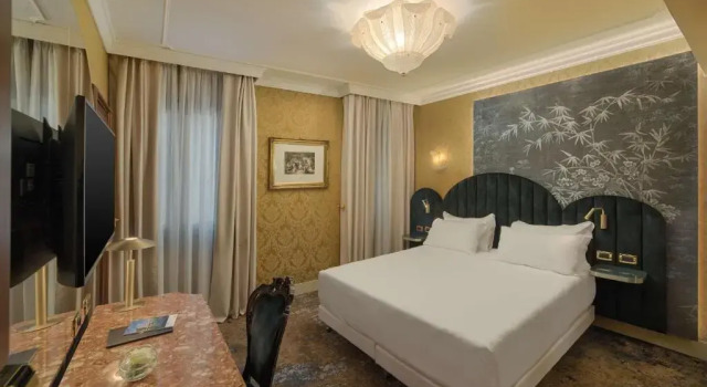 Двухместный номер Standard NH Venezia Santa Lucia