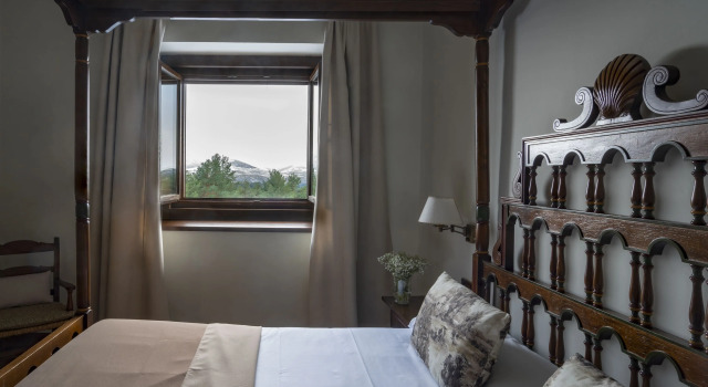 Parador de Gredos, Забронировать Отель Наварредонда-де-Гредос Sierra de Gredos