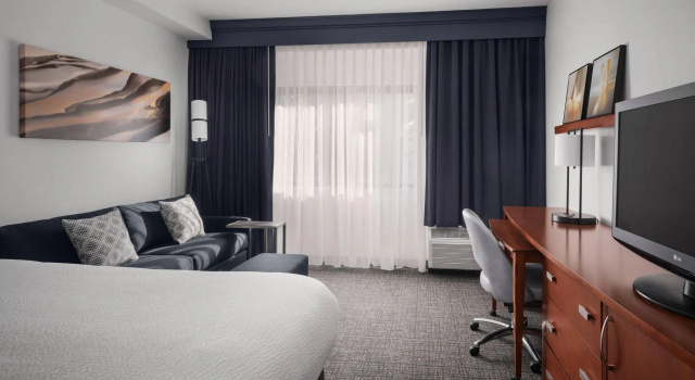 Двухместный номер Standard Courtyard by Marriott Rockville