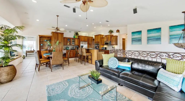 Oasis by the Sea Beach Front Community - Luxurious Pool Spa Home with Waterfall - Sleeps 10 - Come, Buchen Sie Resort SPA-Hotels in Palm Coast, SPA