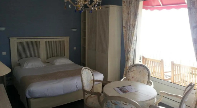 Четырёхместный номер Standard Family Golf Hotel