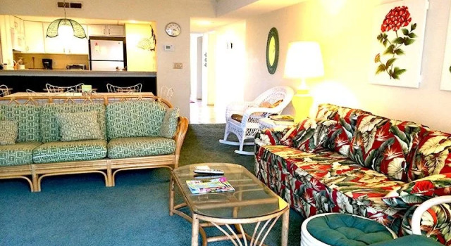 Jamaican Sun by RedAwning, Rezerwuj Hotel Midtown 