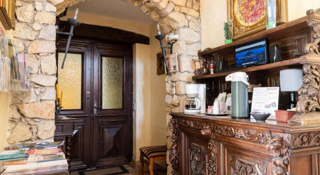 Cap D'ail Studio on the Terrace n.7 Villa Azur, Book Villa Sommerhuse i Monaco, Hytte