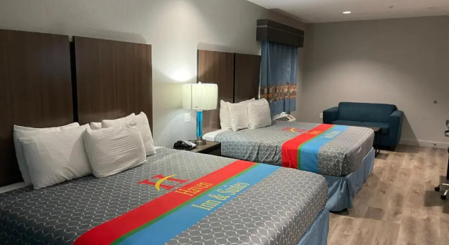 Четырёхместный номер Standard Haven Inn & Suites Downtown Houston