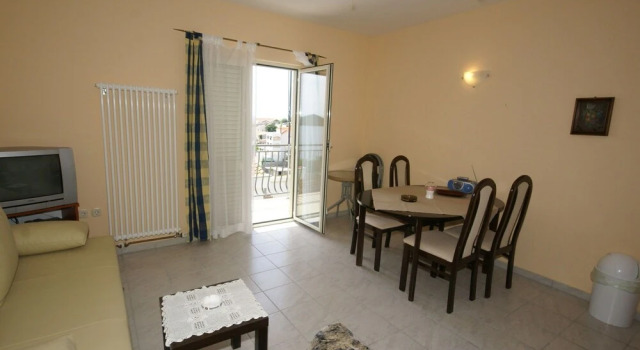 Spacious Apartment in Drage With Parking, Забронировать Апартаменты/квартира Драге Задарская жупания, рядом с Пляж Оаза Мира