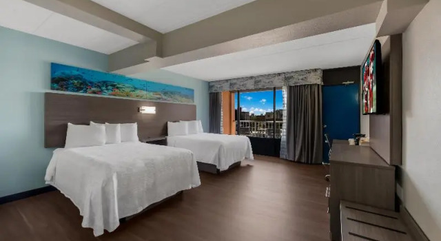 Номер Premium Red Roof Inn PLUS & Suites Virginia Beach - Seaside