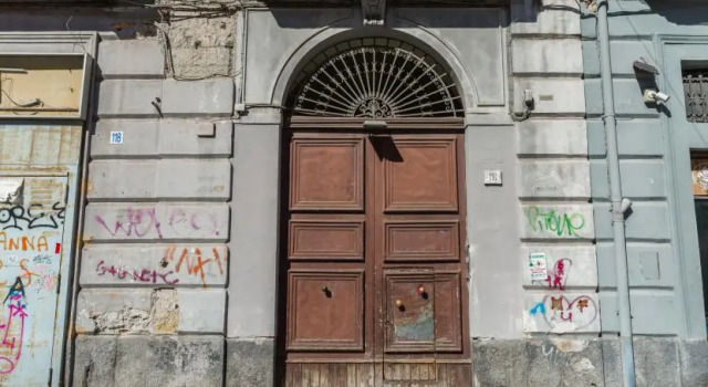 Flat 200M² 3 Bedrooms 2 Bathrooms - Naples, Buchen Sie Hotel Neapel Kampanien