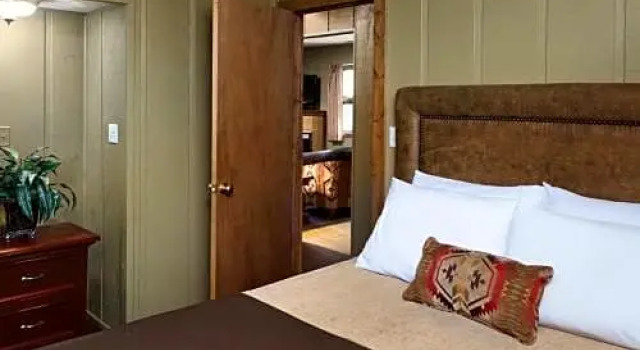 Двухместный номер Standard с балконом Shawnee Lodge & Conference Center