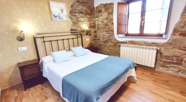 Семейные апартаменты с 2 комнатами с видом на сад Apartamentos Navalin