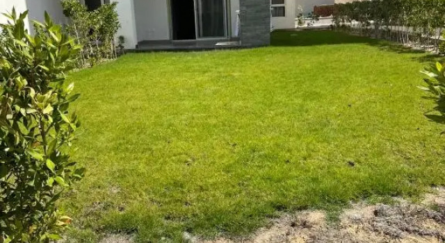 2 bedroom Chalet with garden for rent at Amwaj north cost, Boek Chalet Hotels in North Coast met parkeren, Parkeren