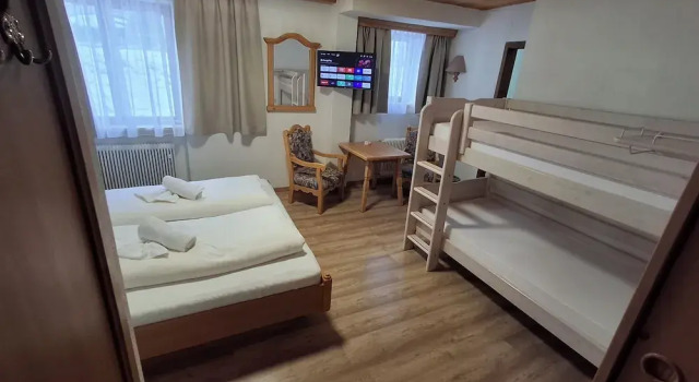 Номер Standard Pension Razil XO