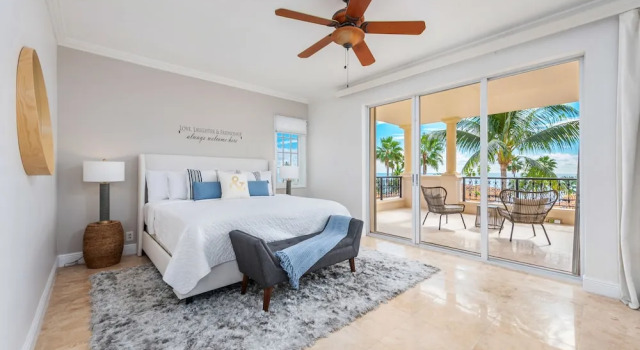 Fisher Island by Sunnyside Resorts, จอง โรงแรม Fisher Island สหรัฐอเมริกา