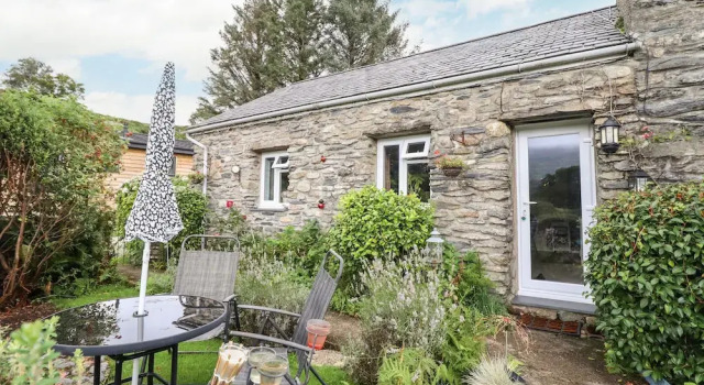 Коттедж Cwm Caeth Cottage