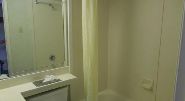 Четырёхместный номер Standard Hotel Ocean27 Oceanfront