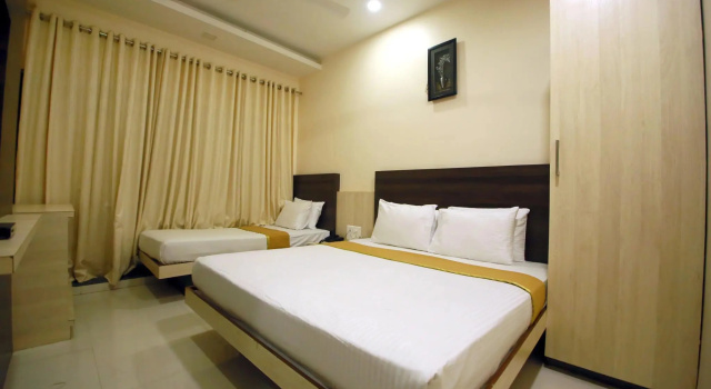 Номер Standard с видом на город Hotel Madhuri Executive