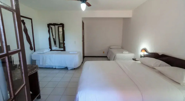 Четырёхместный номер Standard c 1 комнатой с балконом Arambare Buzios Hotel