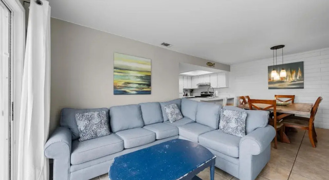 Romar Village 322 by Vacation Homes Collection, Prenota Appartamento Hotel a Alabama con piscina, Piscina