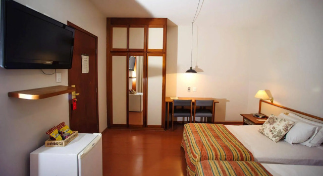 César Park Hotel, Забронировать Отель Жуис-ди-Фора Минас-Жерайс, рядом с Муниципальный рынок Жуис-ди-Фора