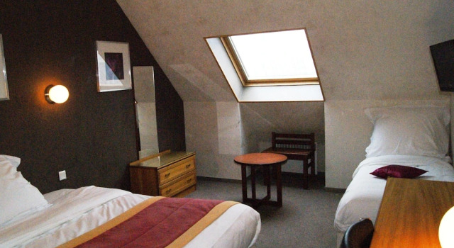 Трёхместный номер Standard Hôtel 1er Consul Rouen
