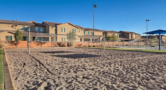 Utah Home w/ Pool & Hot Tub Access, Mtn Views!, Varaa Lomakoti Santa Clara 