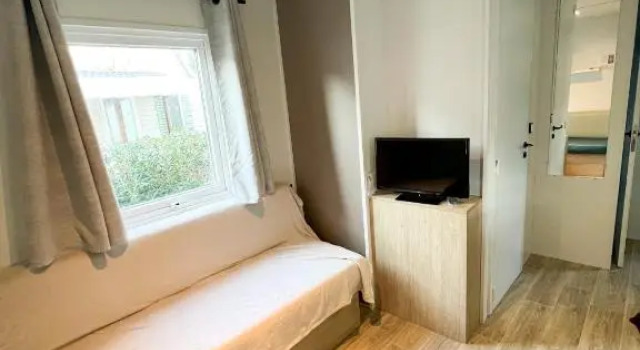 Charmant Mobil-Home 6 pers, Rezerwuj Pole kempingowe Kempingi i glamping w Narbona, Pole kempingowe