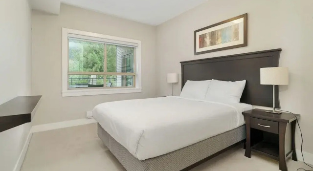 Opulent Oasis Exquisite 2Bedroom Retreat, Buchen Sie Ferienwohnung Harrison Hot Springs 