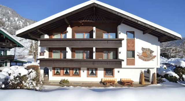 Gästehaus Kaindl, Varaa Hotelli Hotellit Baijeri pysäköinnillä, Pysäköinti
