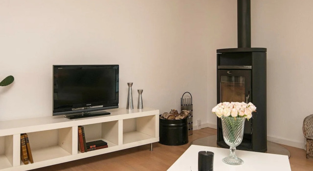 Alluring Holiday Home in Ebeltoft With Whirlpool, Забронировать Отель Эбельтофт 