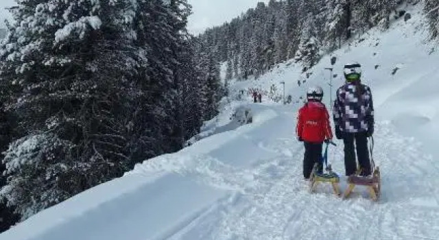 Am Sunnaberg, Rezervovat Hotel Hotely v Tyrolsko s parkováním, Parkování